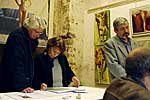 Lecture du livre d'or